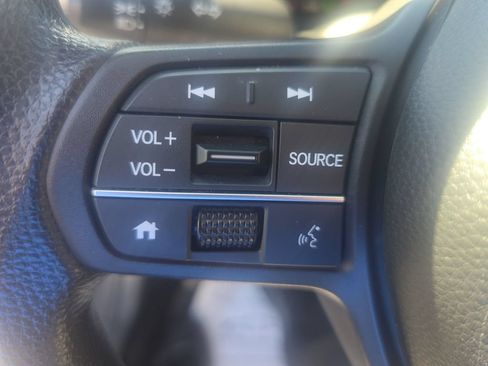Used 2024 Honda HR-V LX image 29