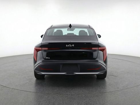 Used 2025 Kia K4 LXS image 6