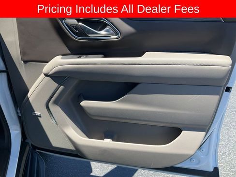 Used 2024 GMC Yukon SLT RWD image 38