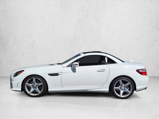 Used 2014 Mercedes-Benz SLK 250 image 9