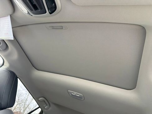 Used 2025 Subaru Outback Onyx Edition image 24