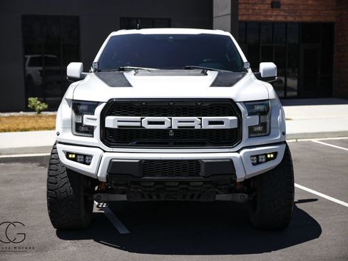 Used 2019 Ford F150 Raptor w/ Equipment Group 802A Luxury AWD/4WD image 20