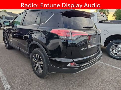 Used 2018 Toyota RAV4 XLE w/ Plus Extra Value Package AWD/4WD image 5