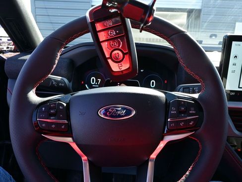 New 2026 Ford Explorer ST-Line w/ ST-Line Street Pack image 32