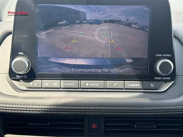 Certified 2026 Nissan Rogue SV FWD image 24
