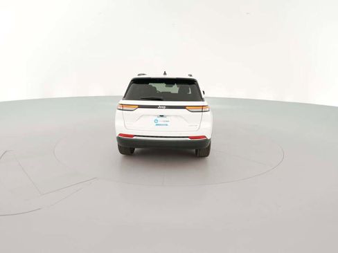 New 2025 Jeep Grand Cherokee Limited w/ Trailer Tow Package image 10