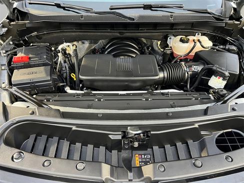 Used 2024 Chevrolet Suburban High Country image 42