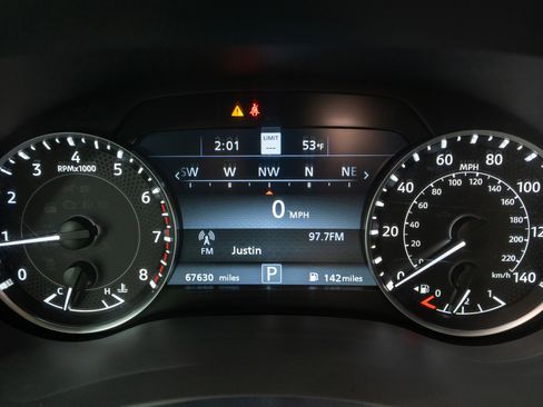 Used 2023 Nissan Armada Platinum w/ Captain's Chairs Package image 28