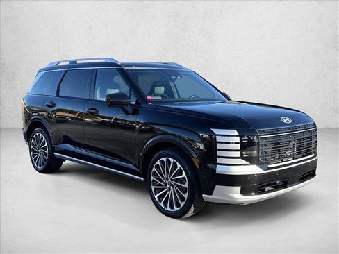 Certified 2026 Hyundai Palisade Calligraphy AWD/4WD image 7