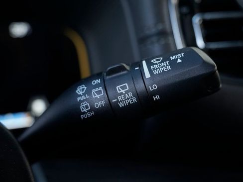 Used 2023 Jeep Wagoneer L Series II image 48