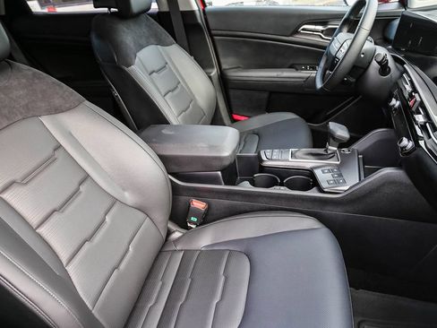 Certified 2026 Kia Sportage SX AWD/4WD image 14