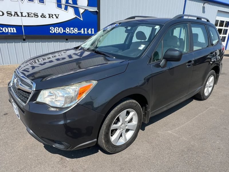 Used 2015 Subaru Forester 2.5i w/ Alloy Wheel Package AWD/4WD image 2