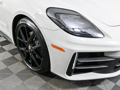 New 2025 Porsche Panamera RWD image 38