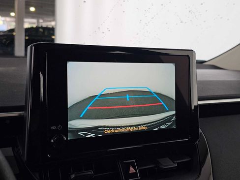 Used 2026 Toyota Corolla LE FWD image 27