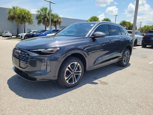 New 2026 Audi Q5 Premium AWD/4WD image 3