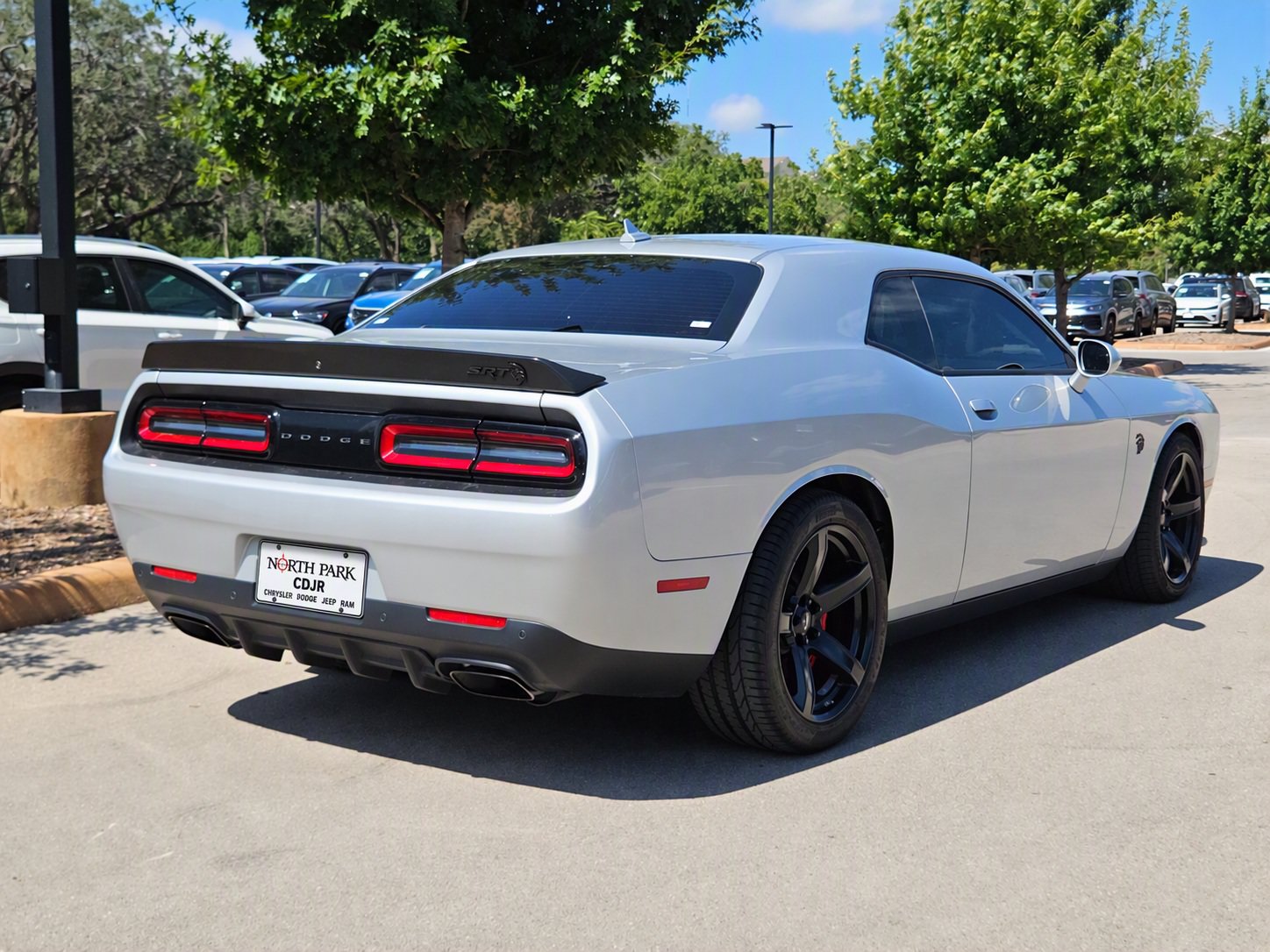 Used 2022 Dodge Challenger SRT Hellcat w/ Plus Package RWD image 3