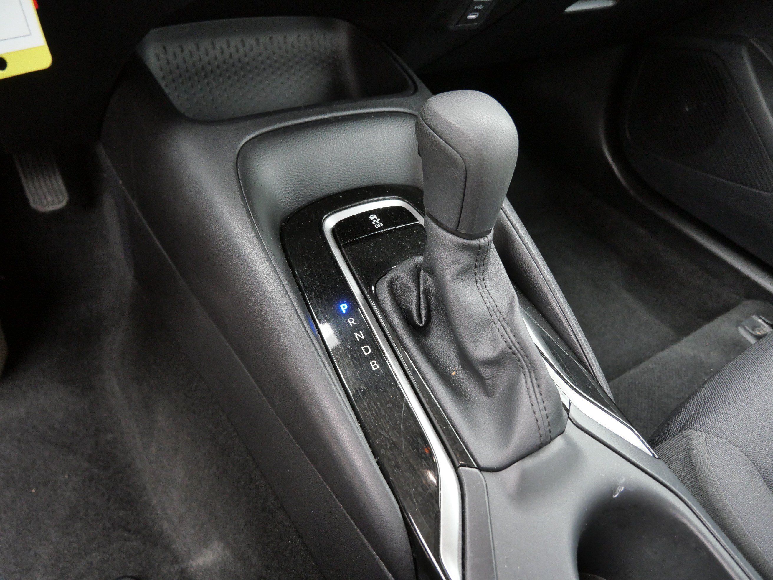 Certified 2026 Toyota Corolla LE FWD image 25