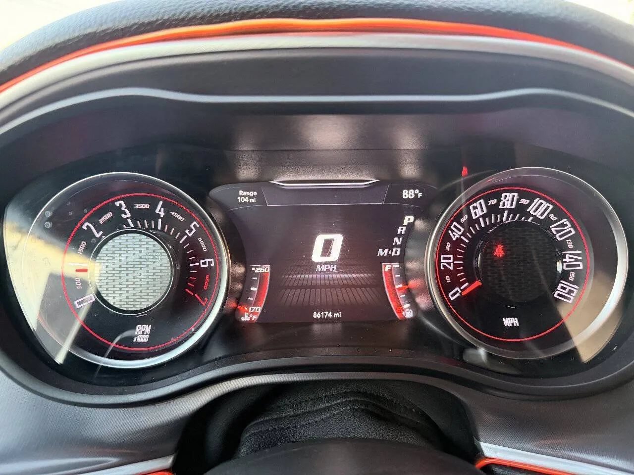 Used 2019 Dodge Challenger SXT RWD image 14