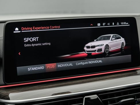 Used 2023 BMW 540i w/ M Sport Package image 58