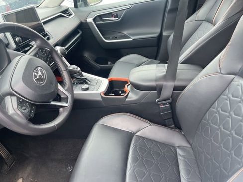 Used 2024 Toyota RAV4 Adventure image 12