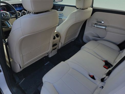 Certified 2025 Mercedes-Benz GLB 250 image 14