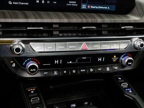 Used 2024 Kia Telluride SX image 20