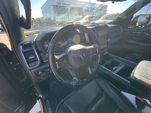 Used 2022 RAM 1500 Limited image 10