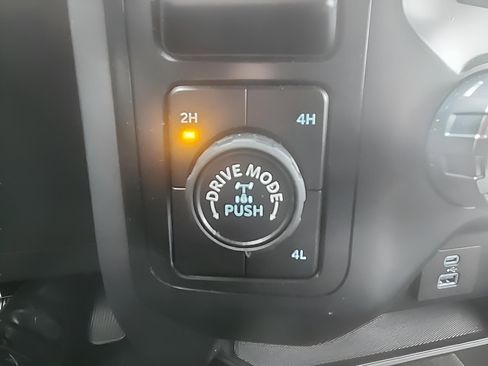 Used 2022 Ford F150 XLT w/ Equipment Group 302A High AWD/4WD image 18