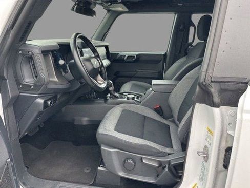 Used 2025 Ford Bronco Big Bend AWD/4WD image 3