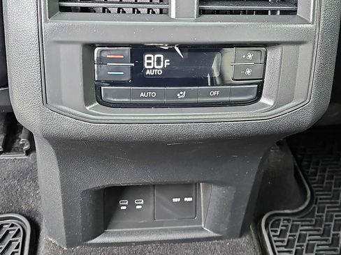 Used 2022 Volkswagen Atlas SEL R-Line image 12