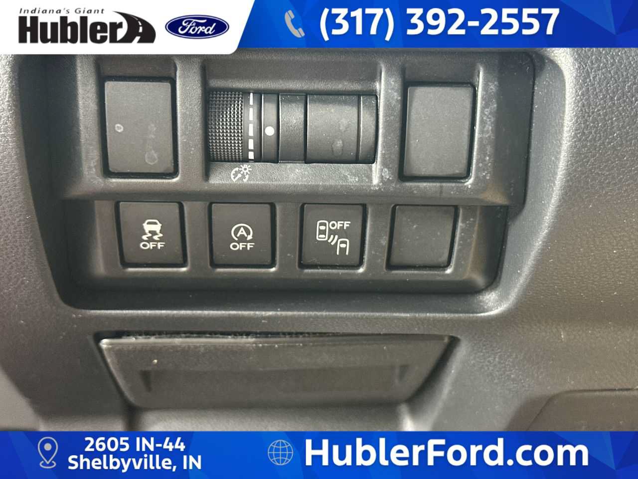 Used 2020 Subaru Crosstrek 2.0i Premium w/ Moonroof Package 2 AWD/4WD image 24
