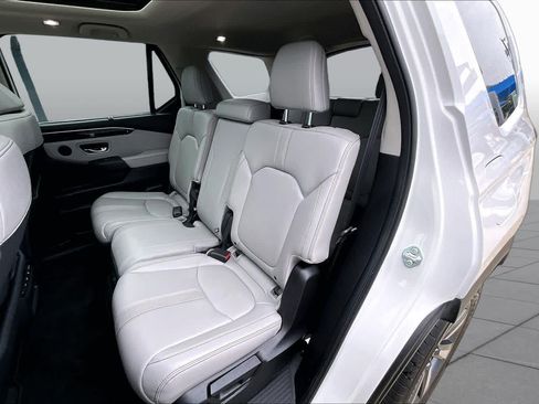 Used 2023 Honda Pilot Touring image 20