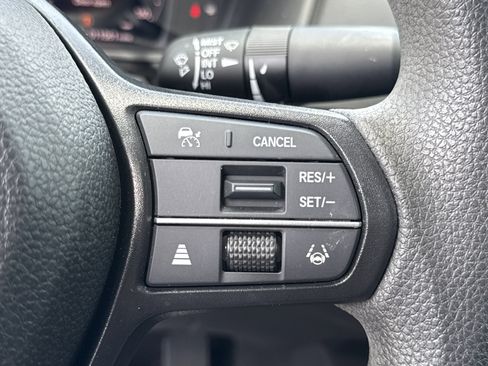 Certified 2025 Honda Accord LX image 34