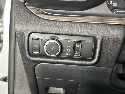 Used 2023 Ford Explorer Limited RWD image 28