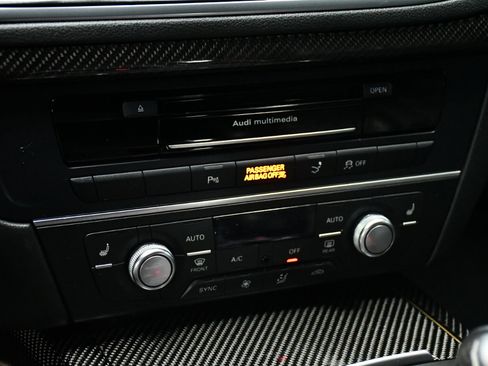 Used 2017 Audi RS 7 Performance image 30