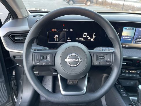 New 2026 Nissan Kicks SV w/ SV Premium Package AWD/4WD image 13