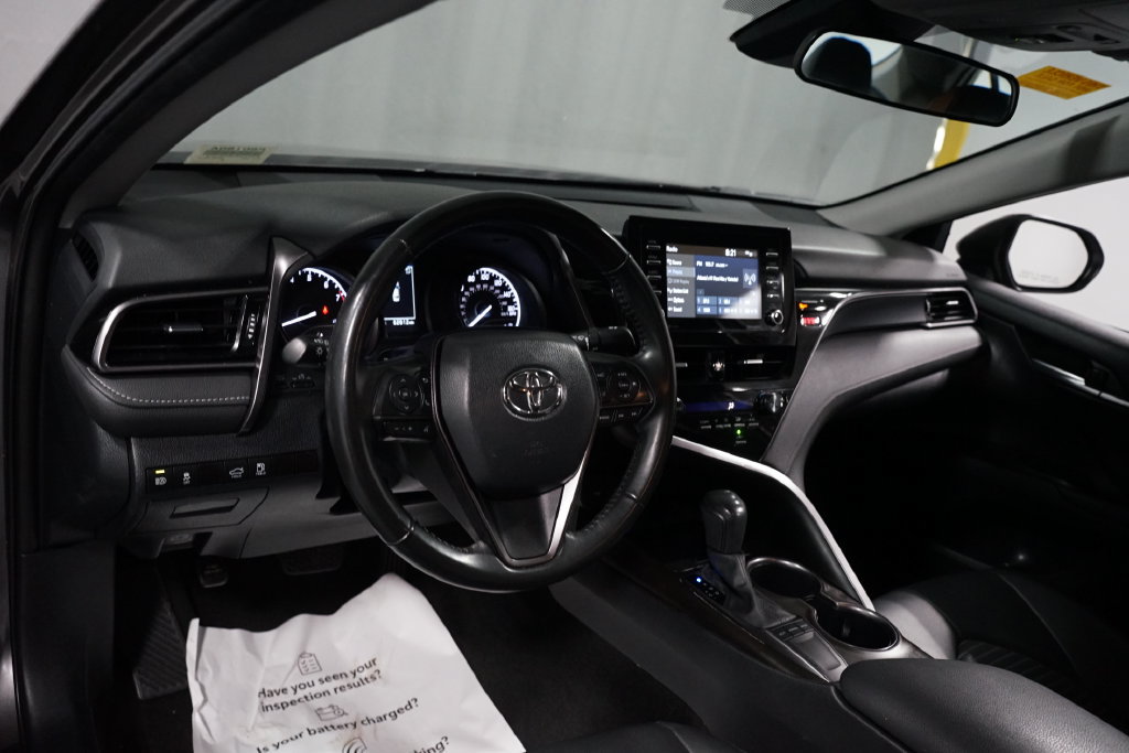 Used 2024 Toyota Camry SE FWD image 11