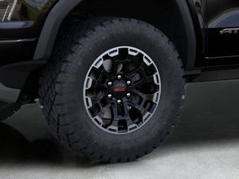 New 2026 GMC Canyon AT4 w/ Technology Plus Package AWD/4WD image 9