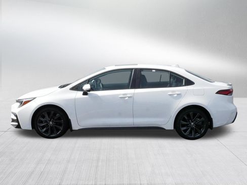 Certified 2026 Toyota Corolla XSE FWD image 4
