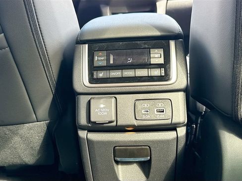 New 2026 Subaru Ascent Touring AWD/4WD image 32
