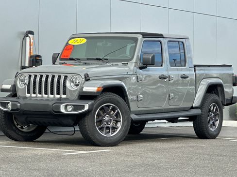 Used 2021 Jeep Gladiator Overland w/ Popular Equipment Package image 1