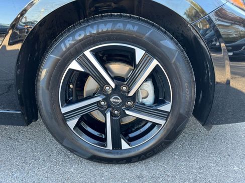 Used 2024 Nissan Sentra SV image 28