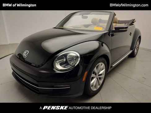Used 2015 Volkswagen Beetle TDI FWD image 1