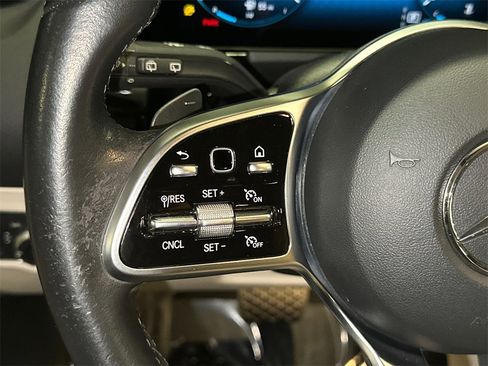 Used 2023 Mercedes-Benz GLA 250 4MATIC image 25