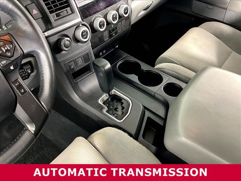 Used 2022 Toyota Sequoia SR5 AWD/4WD image 18
