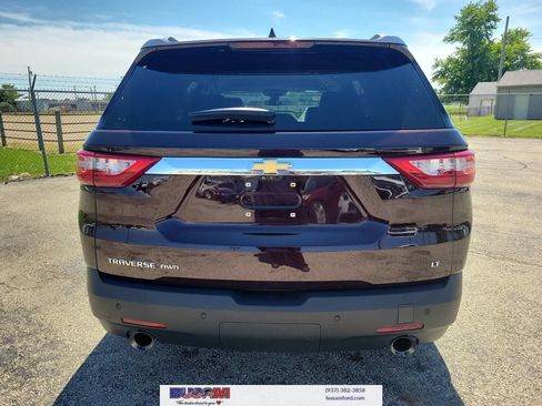 Used 2020 Chevrolet Traverse LT w/ LT Premium Package AWD/4WD image 32