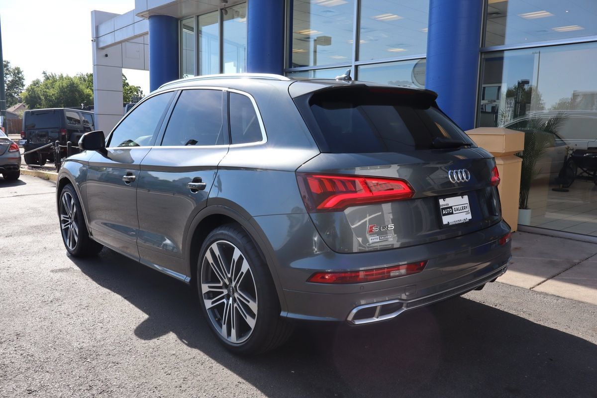 Used 2018 Audi SQ5 Premium Plus w/ S Sport Package AWD/4WD image 3
