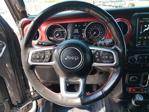 Used 2021 Jeep Wrangler Unlimited Rubicon AWD/4WD image 14
