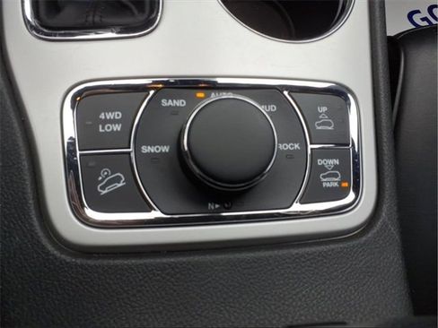 Used 2016 Jeep Grand Cherokee High Altitude image 22
