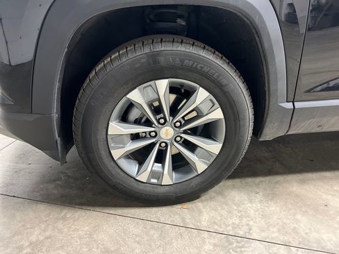 Certified 2025 Chevrolet Equinox LT image 26